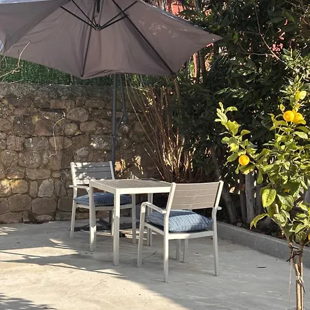 La Casa De Piedra