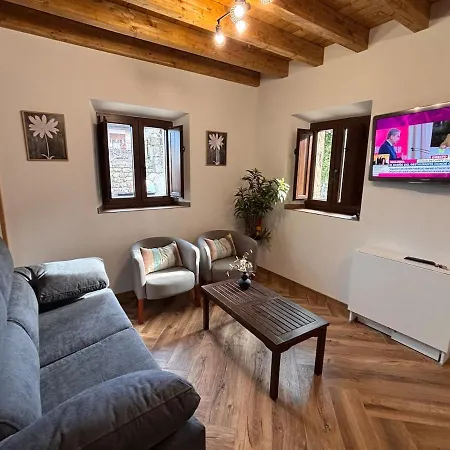 La Casa De Piedra Tatil Evi