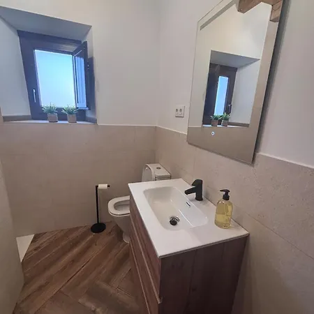 Tatil Evi La Casa De Piedra Corrales De Buelna