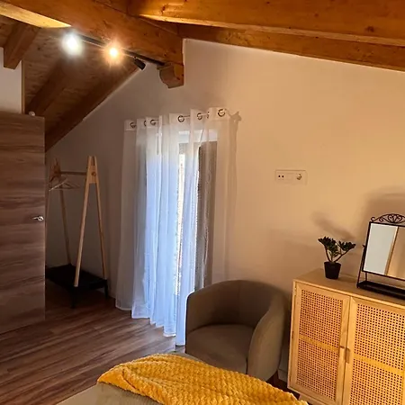 Holiday home La Casa De Piedra Corrales De Buelna