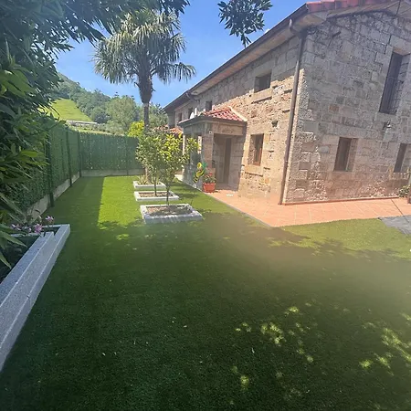 La Casa De Piedra * Corrales De Buelna