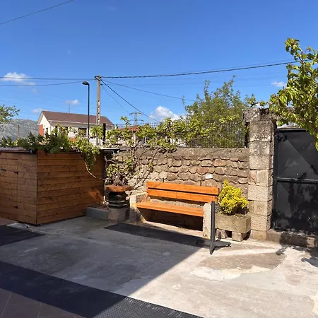 La Casa De Piedra Holiday home *