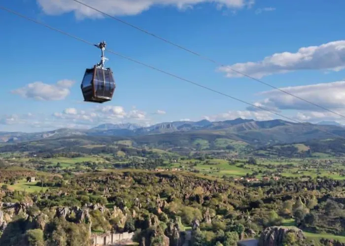 La Casa De Piedra * Corrales De Buelna
