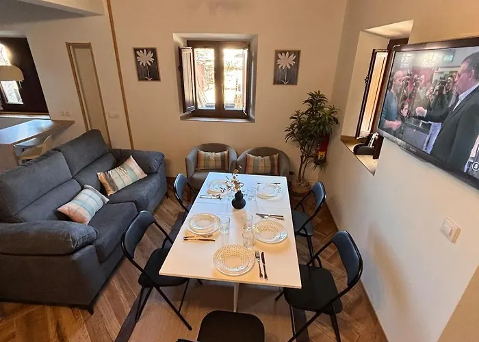 Holiday home La Casa De Piedra Corrales De Buelna